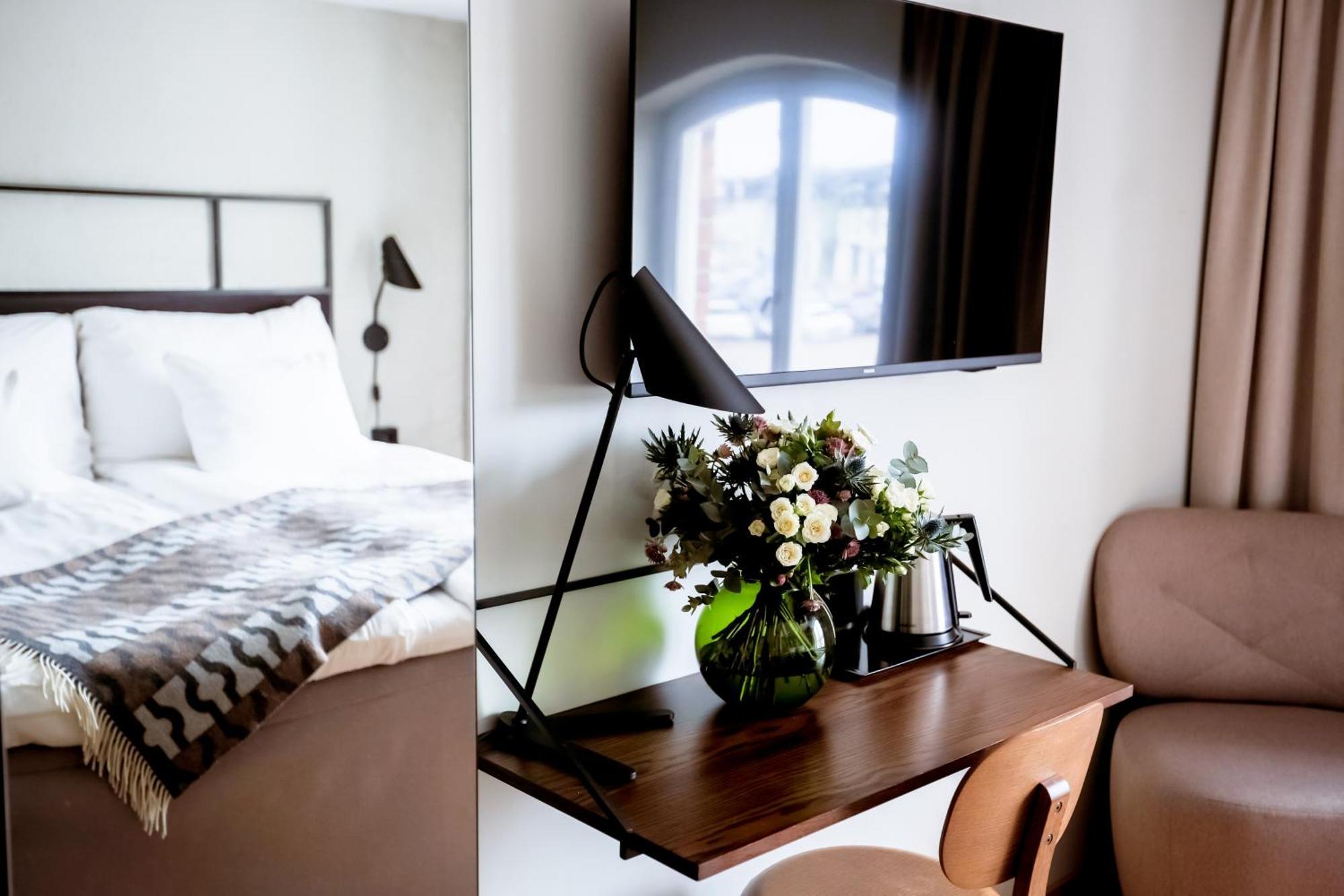 קלמאר Home Hotel Packhuset מראה חיצוני תמונה